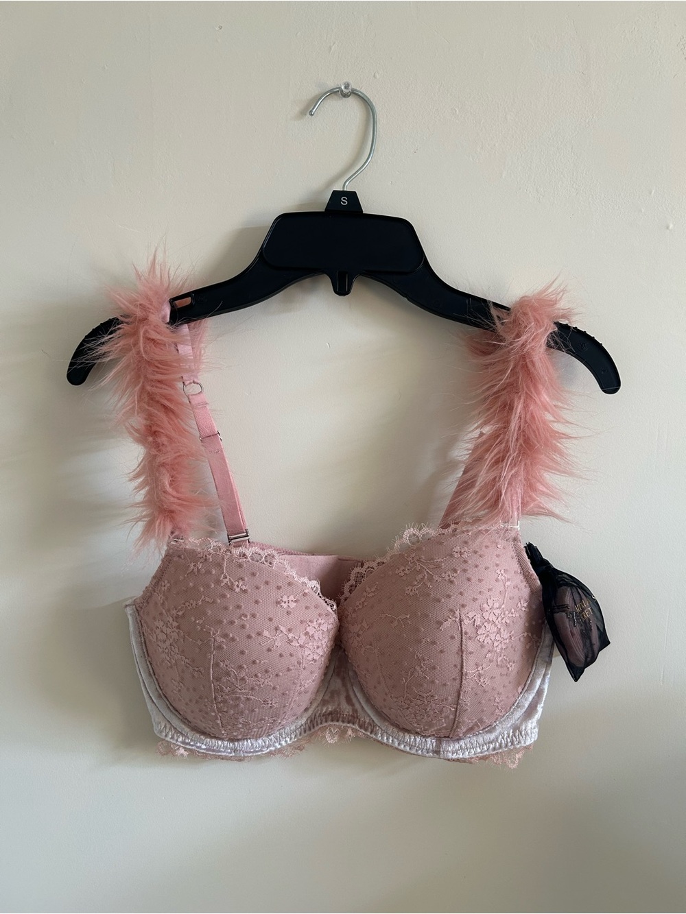 Feather Strap Lace Balconette Bra - Pink